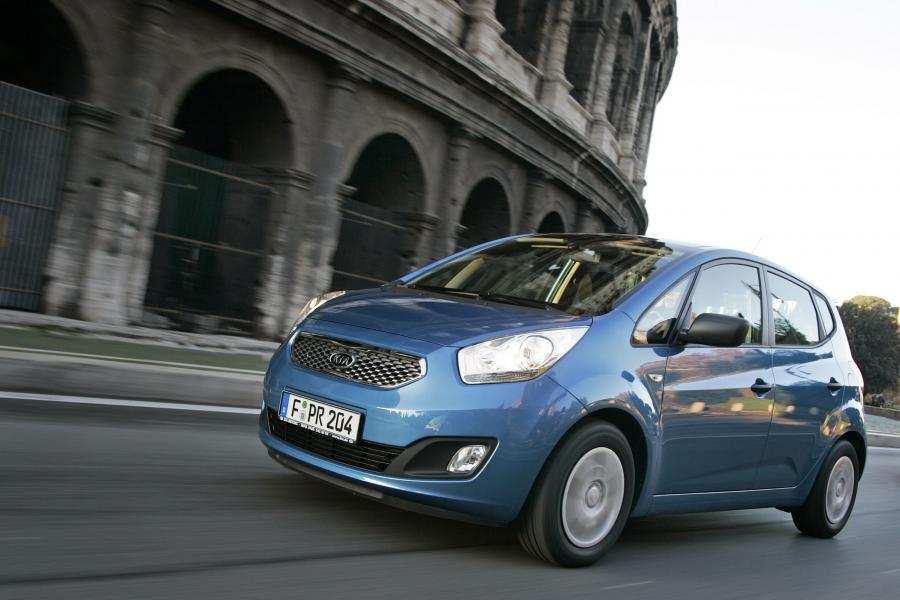  Kia Venga 2010 года  (фото 113 из 199)
